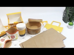 Burger personnalisé poulet frit et chips en carton de papier